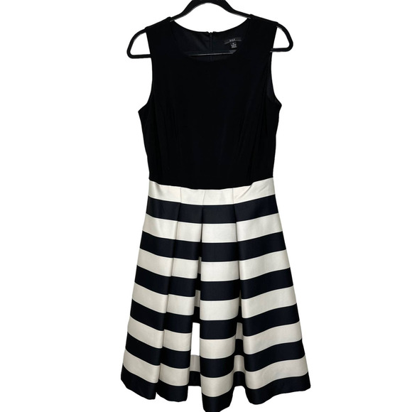 R & K Sleeveless Dress Size 10 Playful Stripes Black Knit Top Back Zip #B01 - Picture 9 of 9